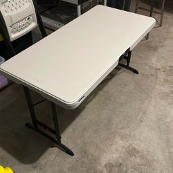 4Ft Folding Lifetime Table Commercial Grade