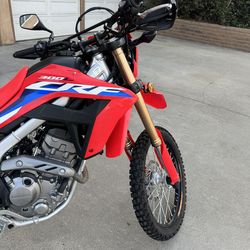 2022  crf300l