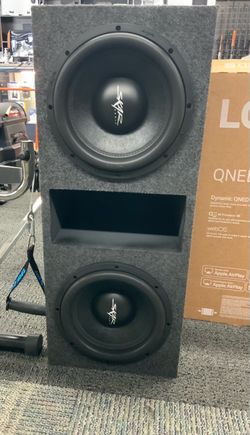 SKAR AUDIO SVR-12D4 12” 1600W subwoofers (2) in the box