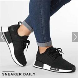 Adidas, Women’s Core Black-Cloud White H02333 Sneakers, Size 7, Used Twice Great Condition