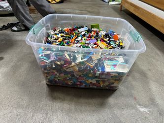Assorted LEGO and LEGO Friends