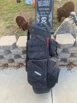 OGIO Black Golf Stand Bag (One Zipper Broken on side pocket)