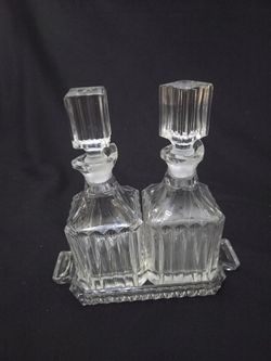 MCM 3 Piece Glass Oil & Vinegar Cruet Set Ribbed Pattern Tray(7") &Cruet( 6.75")