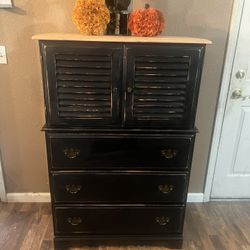 Refurbished Maple Dresser In Great Shape 