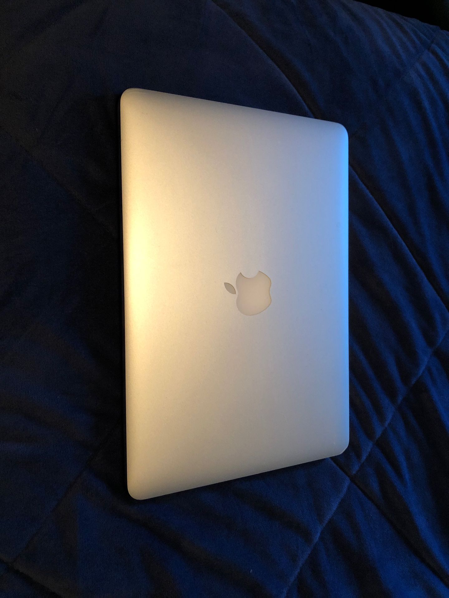 Apple MacBook Pro 13”