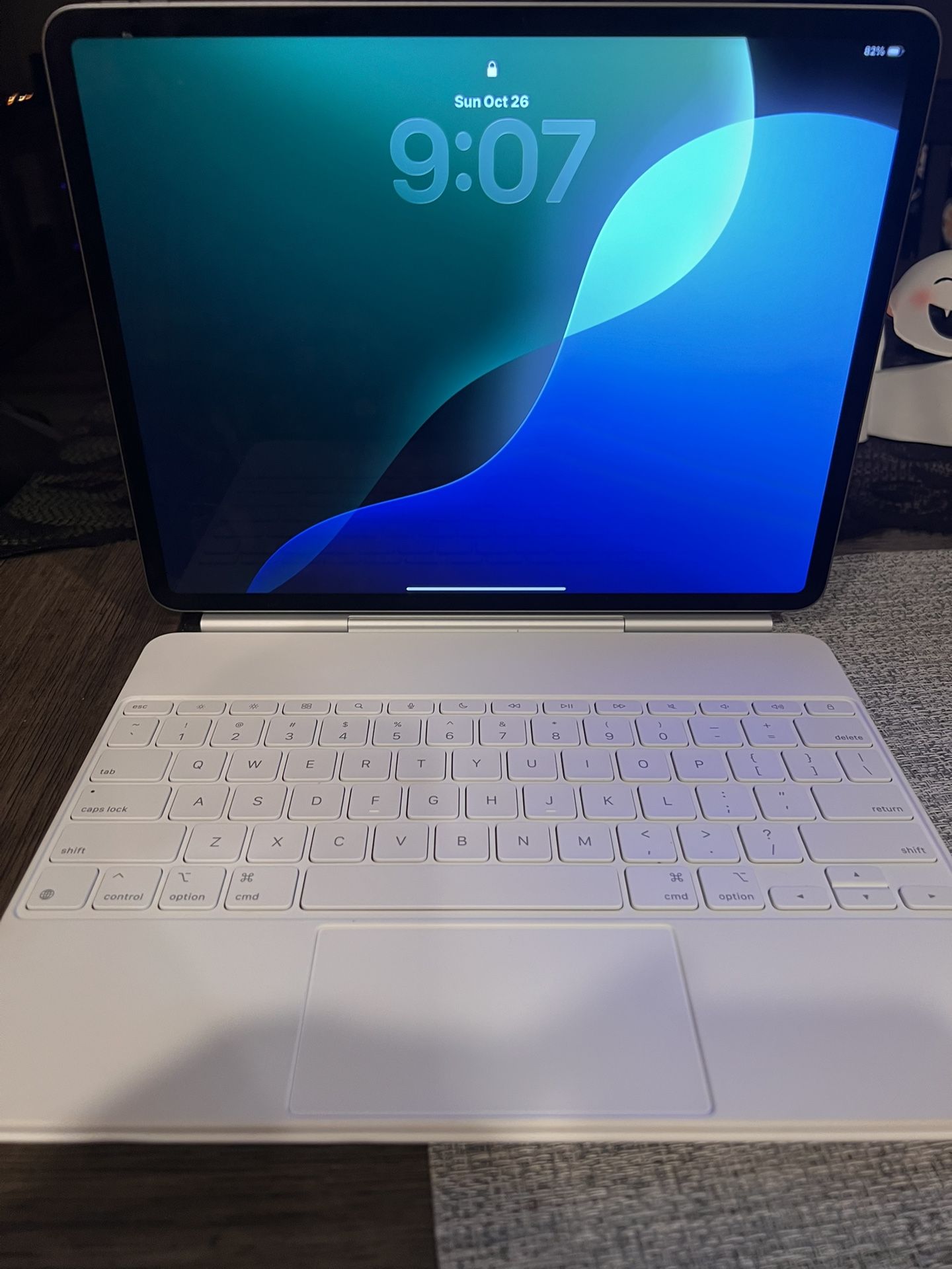 New iPad Air 13 In Screen With Magic Keyboard And Bag