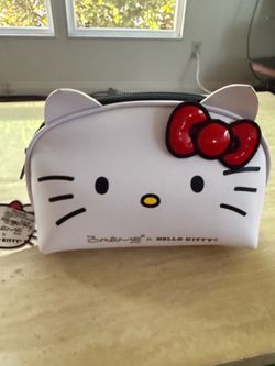 The Crème Shop Hello Kitty Dome Makeup Bag New
