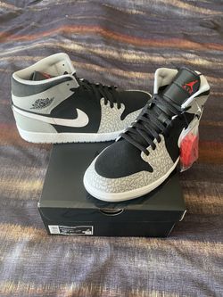 NIKE JORDAN 1 MID ELEPHANT PRINT