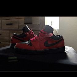 Jordan 1 Retro Low Gym Red/Black 553558-602