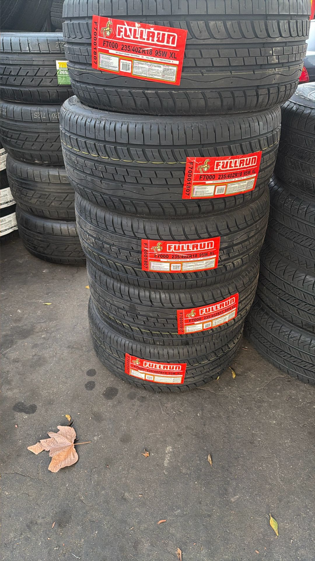 235/40/18 Fullrun F7 Tires 