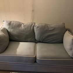 Blue Couch With Pull Out Bed