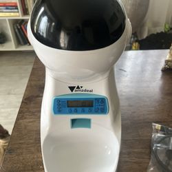 Automatic Cat Feeder For Dry Food 