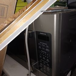 Above Range Ge Microwave (Black)
