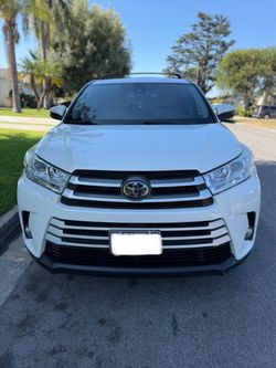 2018 Toyota Highlander 2WD