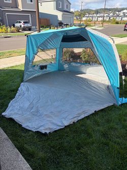 4-Person Pop Up Beach Tent ⛺️