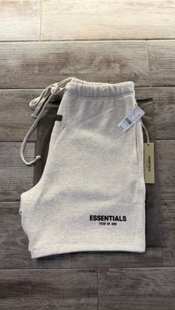 Light oatmeal essentials shorts