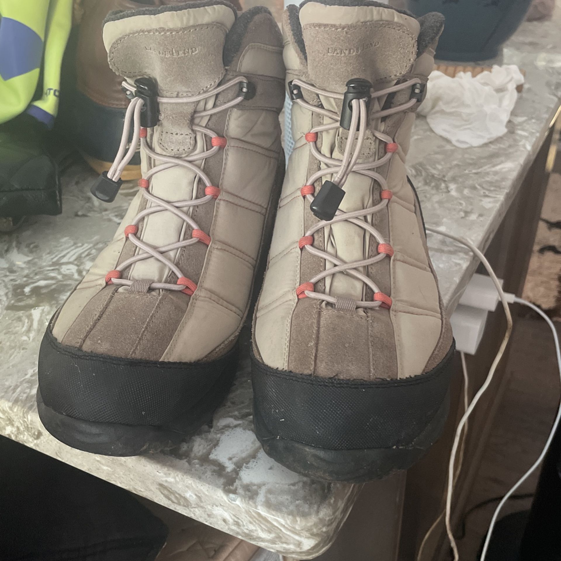  Lands End Waterproof hiking Boots - Size 9 Of