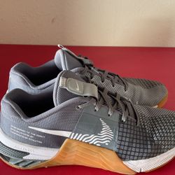 Nike MetCon Men’s CrossFit Weightlifting Shoes US 12.5