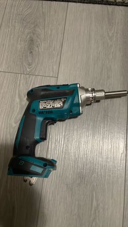 Makita  screw driver