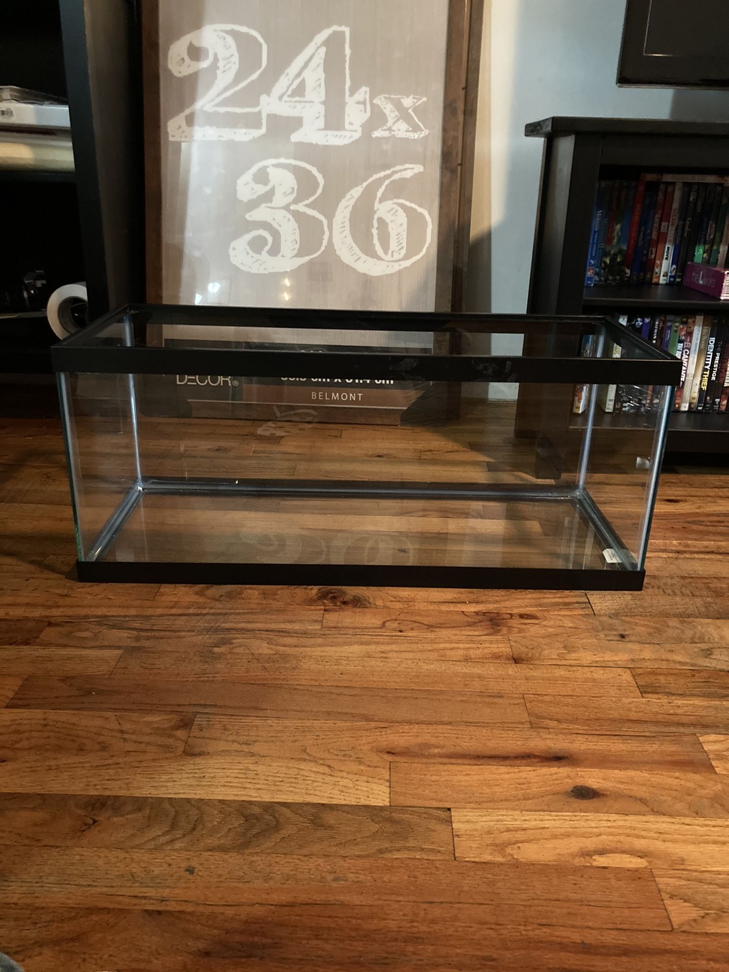 20 Gallon Tank For Sale $25
