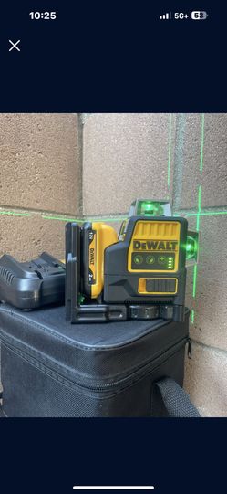 Dewalt 12-Line Green Beam Laser Level - 360° 3-Side Coverage, 12V Li-Ion, 