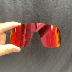 Oakleys’s Sunglasses Lens 