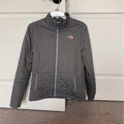 Women’s North Face Jacket Medium