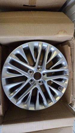 Toyota Lexus OEM 17" Wheels Rims
