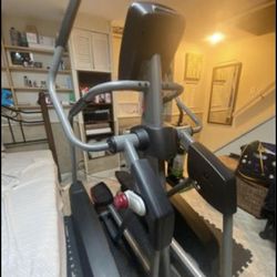 elliptical exercise machine 