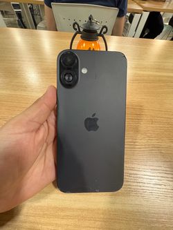 iPhone 16 Plus