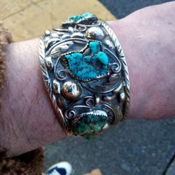 83.47 Grams 925 Silver And 5 Large Turquoise Rocks. 