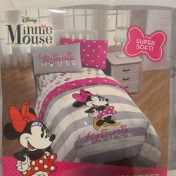 Girls Twin Comforter