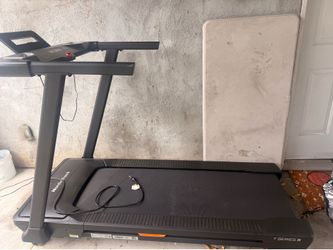 Nordic track Treadmill