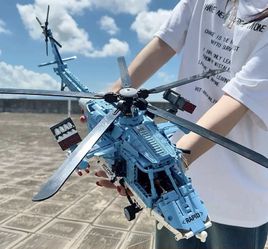 Combat Helicopter Building Block Set-1711 pcs