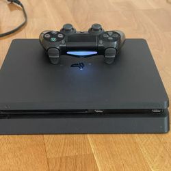PS4 With Games 