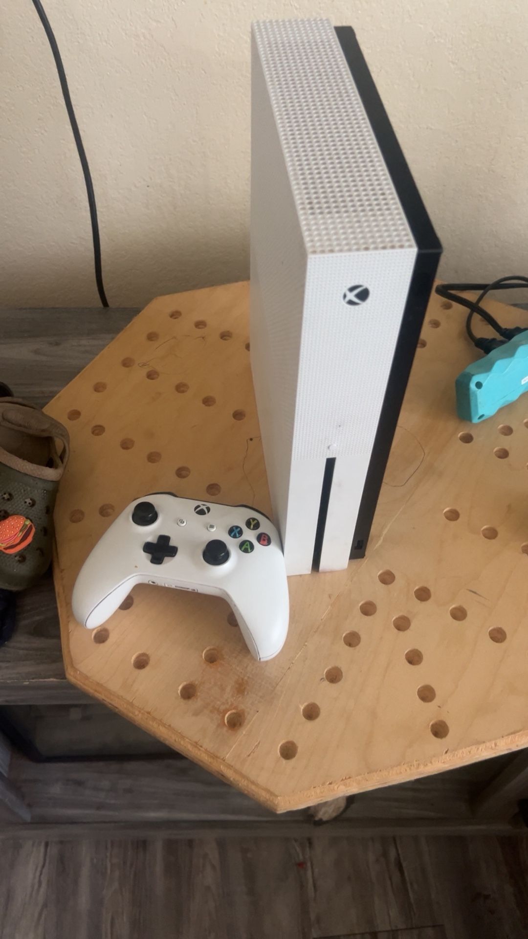 Xbox One S