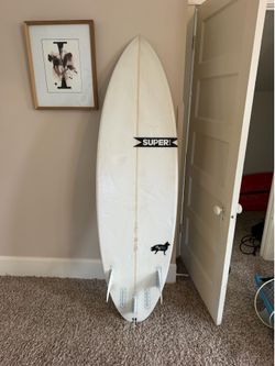 Super Surfboard (Pig dog) 5’11 30.8L