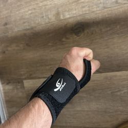 Fabric Wrist Brace 