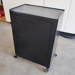 Rolling Tool Box / Cabinet 