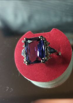 Purple Promise/Anniversary Ring Sz.8