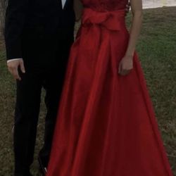Size 6 Red Prom Dress