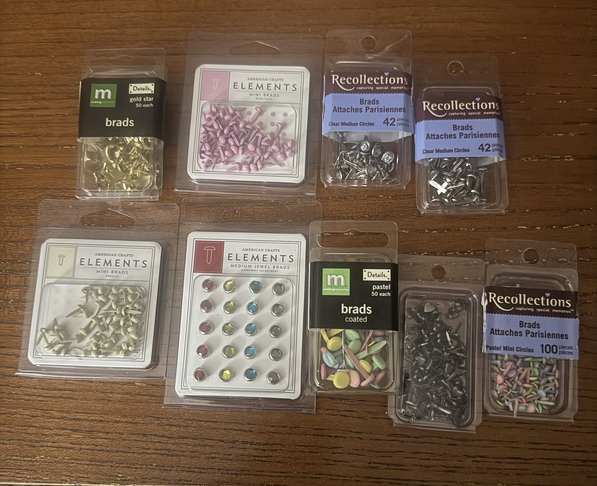 Scrapbooking Decorative Brads