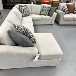 Color Options u Shaped sectional couch Only $39 Down Payment 👉 PLEASE ASK FOR JON GREEN WHEN YOU ARRIVE!Home Improvement, Home Decor, Home Garden