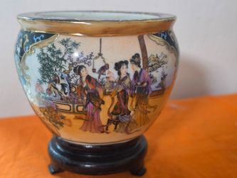 3" x 4" Chinese Japanese Satsuma-style Porcelain Pot Planter Decor .