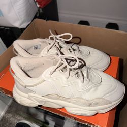 ADIDAS OZWEEGO