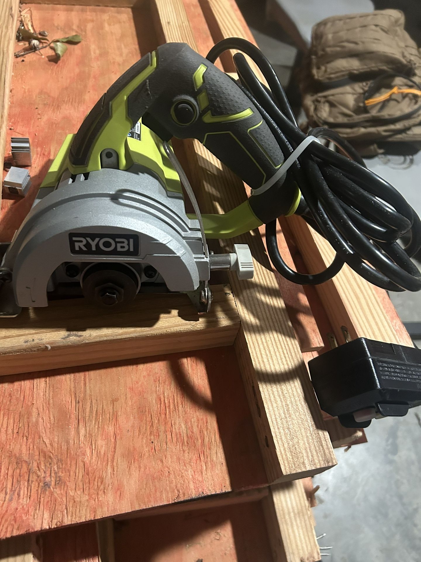 Ryobi corded wet tile saw