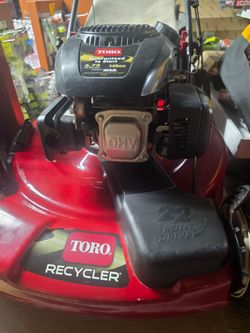 TORO GAS 22"IN RECYCLER SELF PROPELLED LANW MOWER