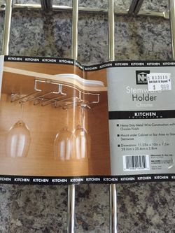 Wine glass rack