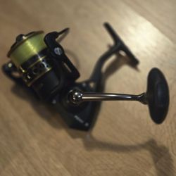 Penn battle 2  3000 spinning, reel.