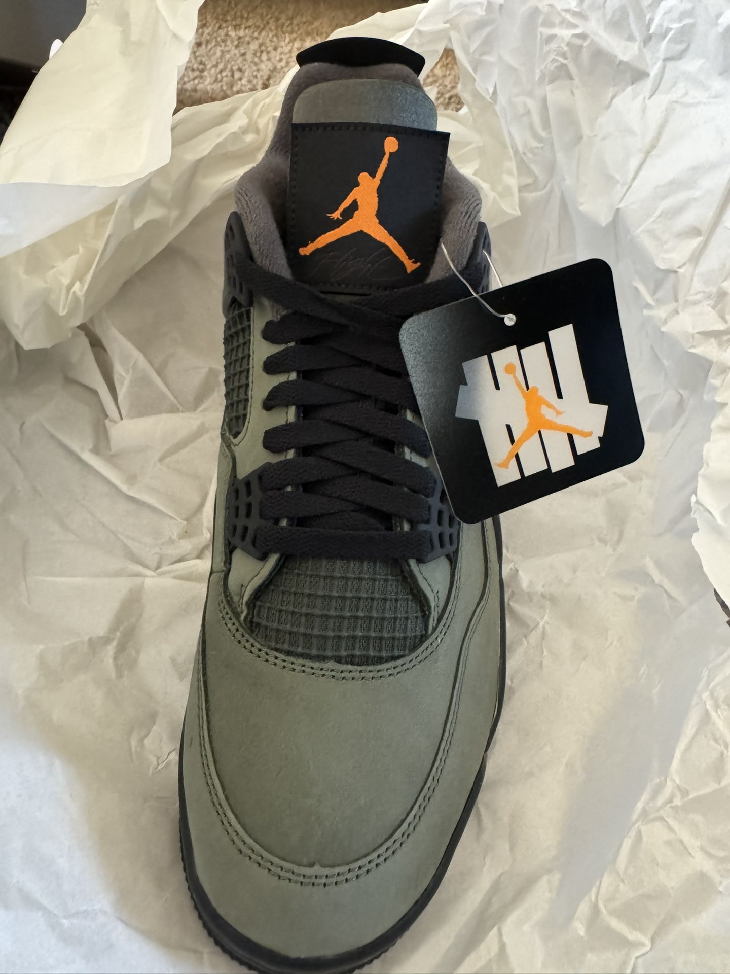 Undefeated Jordan 4